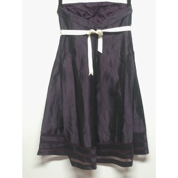Vera Wang Womens Cocktail Dress Sz 10 Strapless Violet Purple bow fit flare EUC - Picture 3 of 11